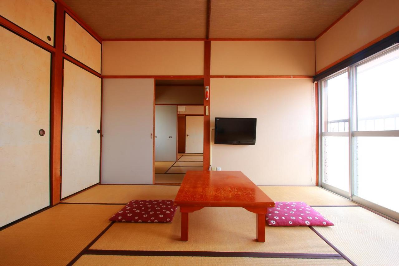 Family Ryokan Kawakyu With Showa Retro, Private Hot Spring Ibusuki Esterno foto